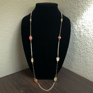 Gold chain necklace w/ small pearls & pink accents